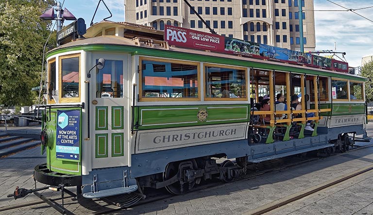 enjoy-christchurch-in-tram-new-zealand